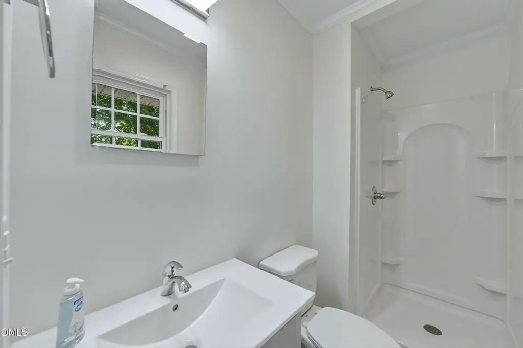 209 N Wilkins Road Haw River NC 27258