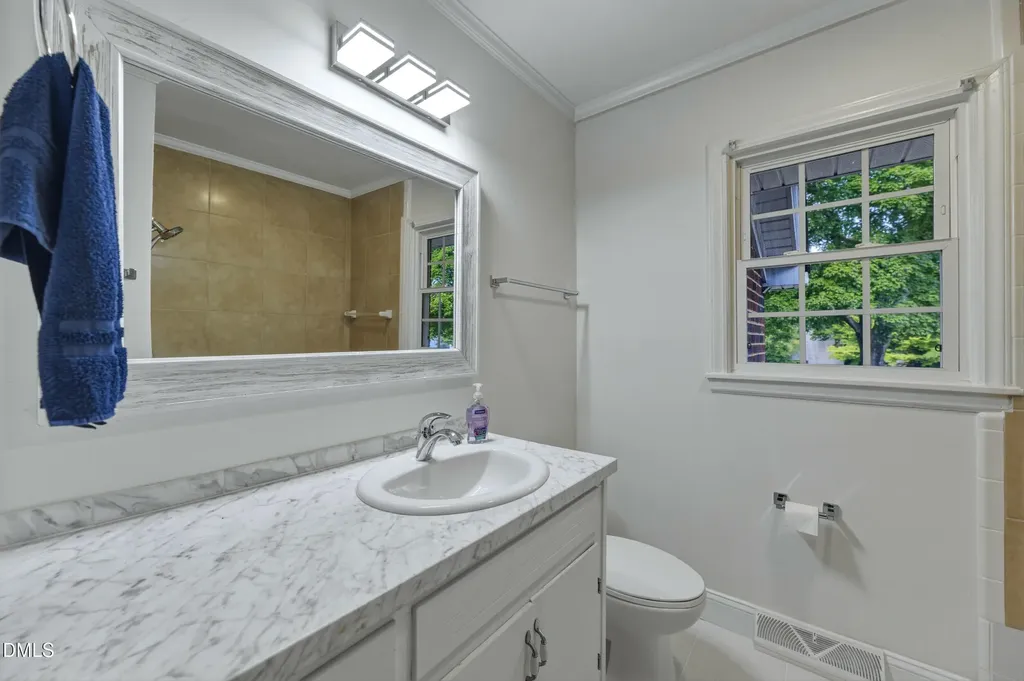 209 N Wilkins Road Haw River NC 27258