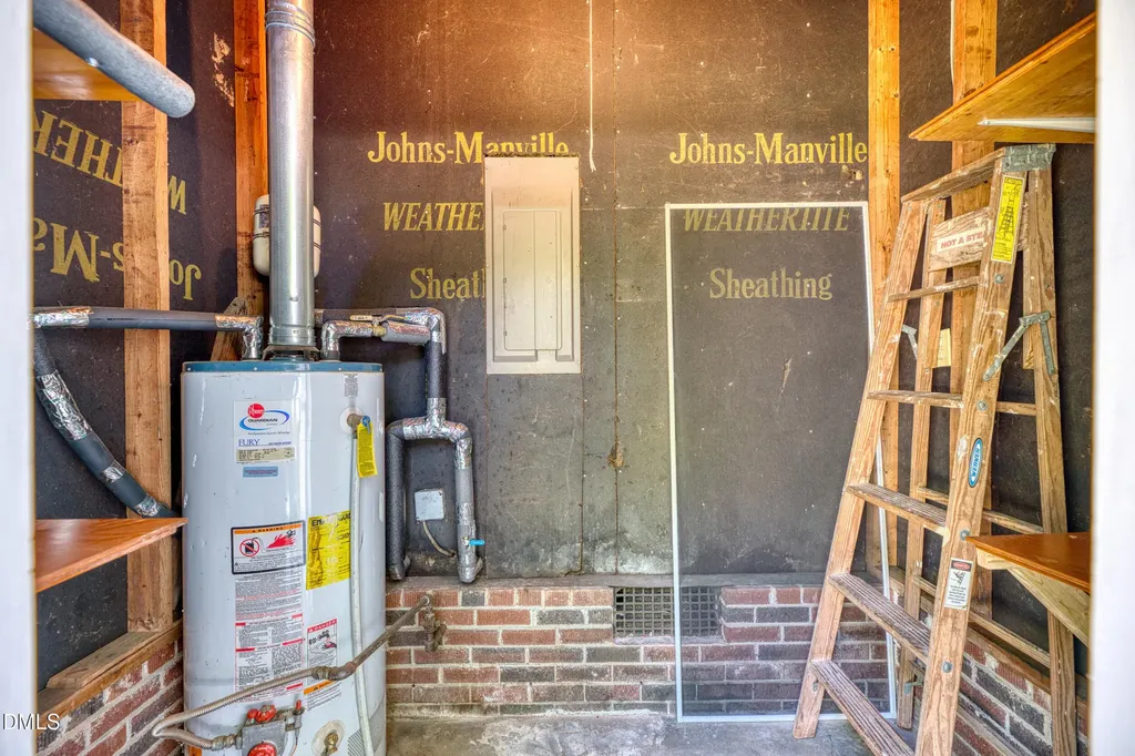 209 N Wilkins Road Haw River NC 27258