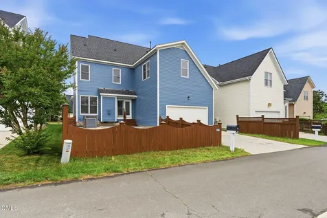112 Bridgegate Drive Cary NC 27519