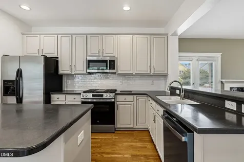 112 Bridgegate Drive Cary NC 27519