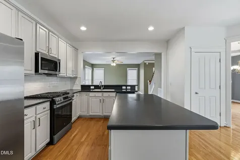112 Bridgegate Drive Cary NC 27519