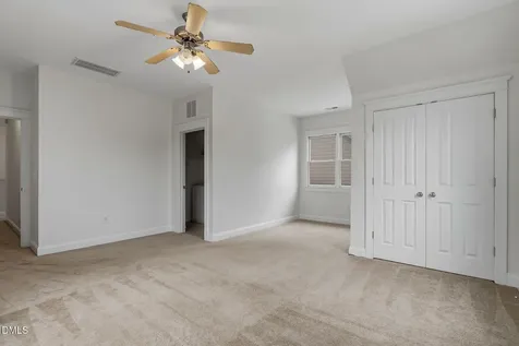 112 Bridgegate Drive Cary NC 27519