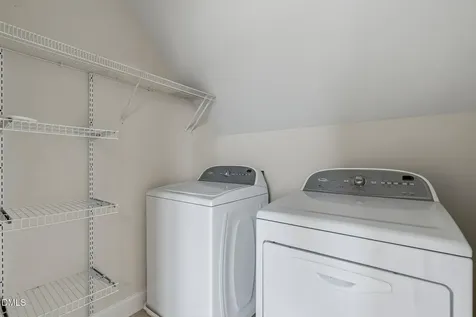 112 Bridgegate Drive Cary NC 27519