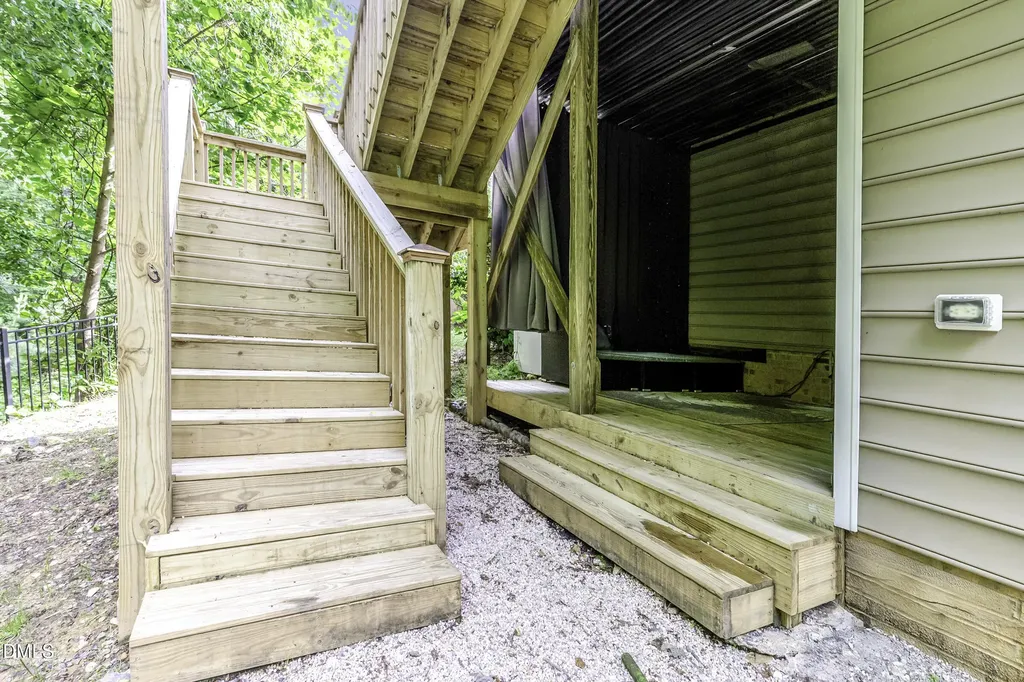 201 Quarryrock Road Holly Springs NC 27540