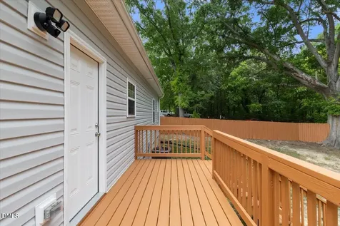 623 Spence Street Burlington NC 27217