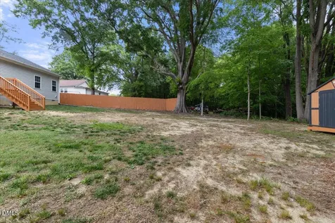623 Spence Street Burlington NC 27217