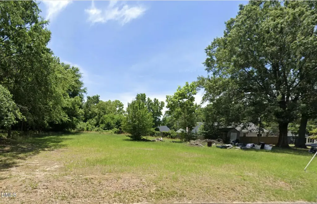 207 W Jones Street Fuquay Varina NC 27526