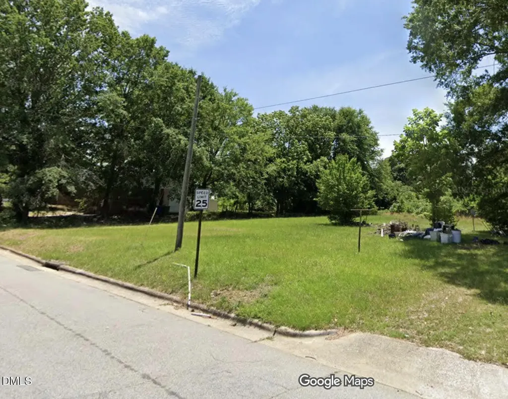 207 W Jones Street Fuquay Varina NC 27526