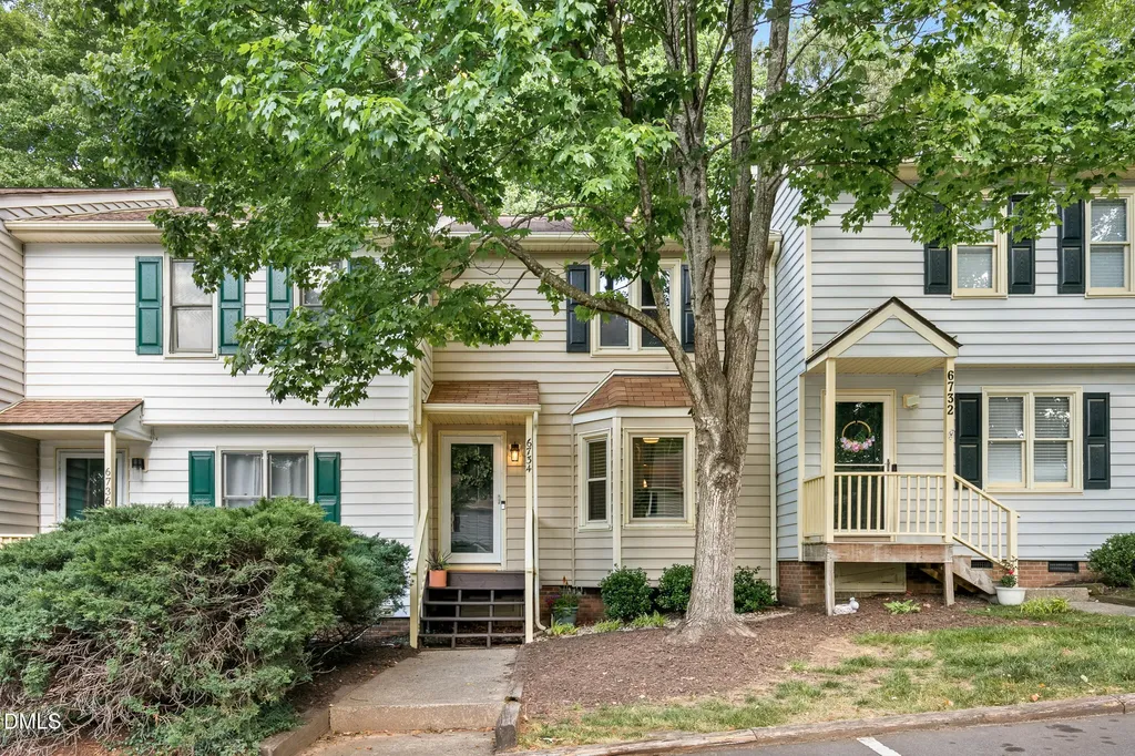 6734 Chauncey Drive Raleigh NC 27615