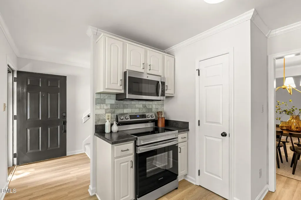 6734 Chauncey Drive Raleigh NC 27615