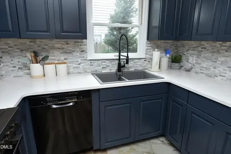 710 Huntington Court Burlington NC 27215