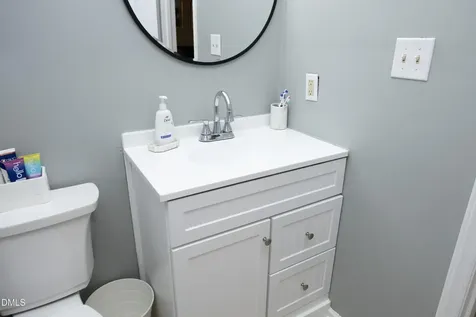 710 Huntington Court Burlington NC 27215