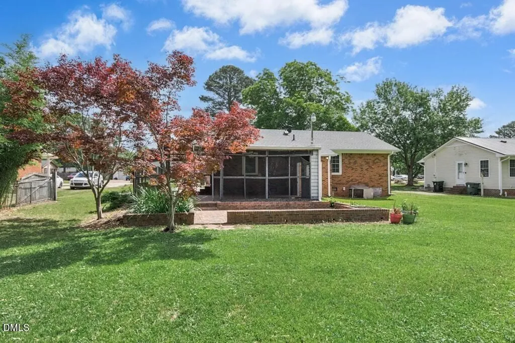 813 Rosemary Street Erwin NC 28339