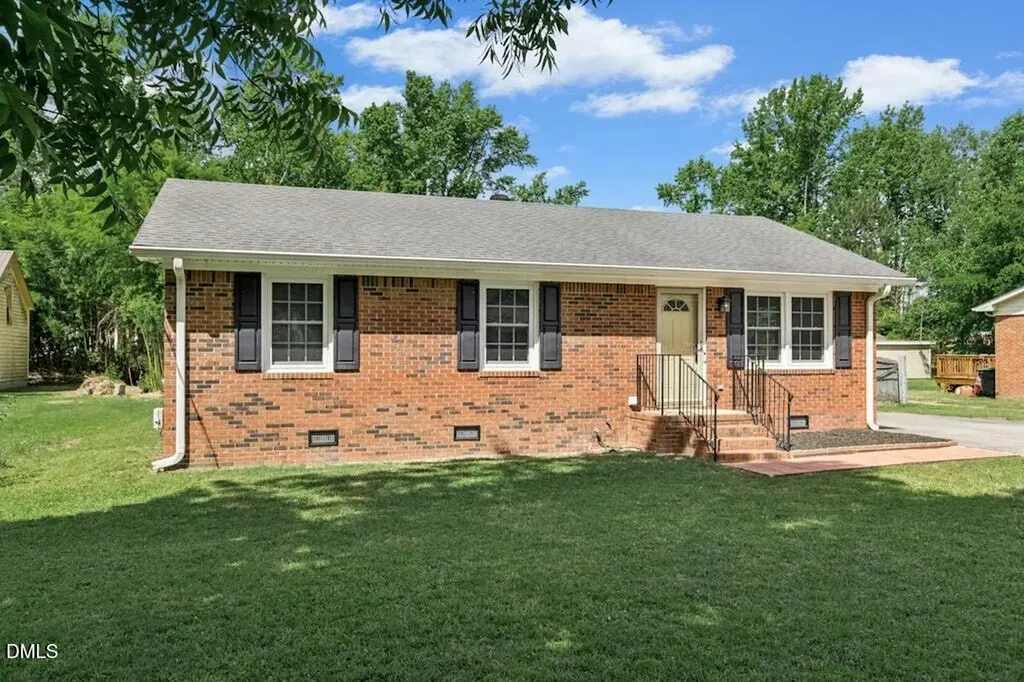 813 Rosemary Street Erwin NC 28339