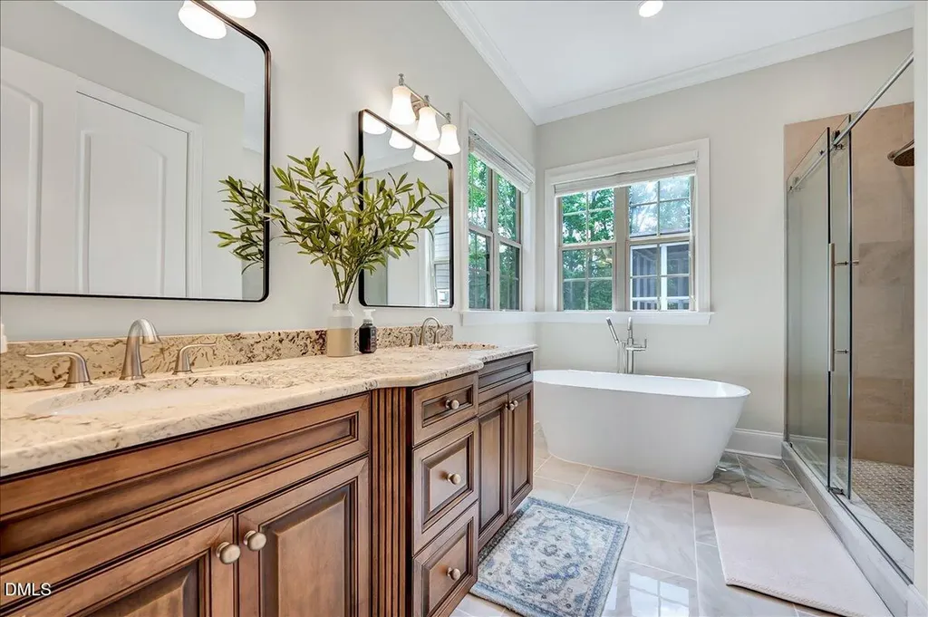 121 Synandra Lane Holly Springs NC 27540