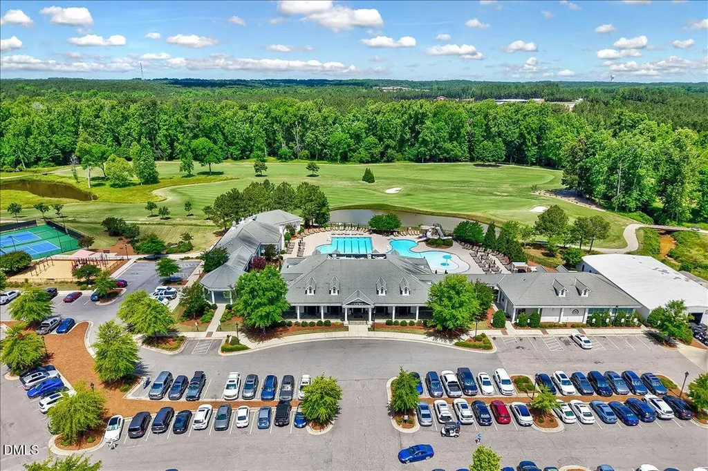 121 Synandra Lane Holly Springs NC 27540