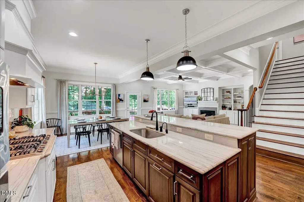 121 Synandra Lane Holly Springs NC 27540