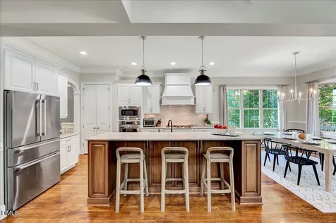 121 Synandra Lane Holly Springs NC 27540