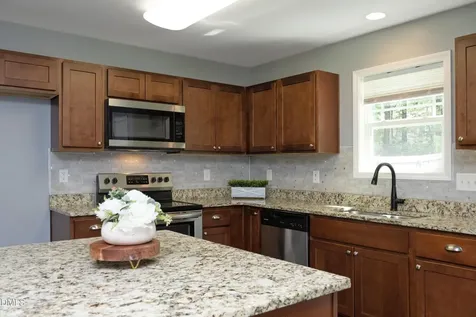 487 Crusaders Drive Sanford NC 27330