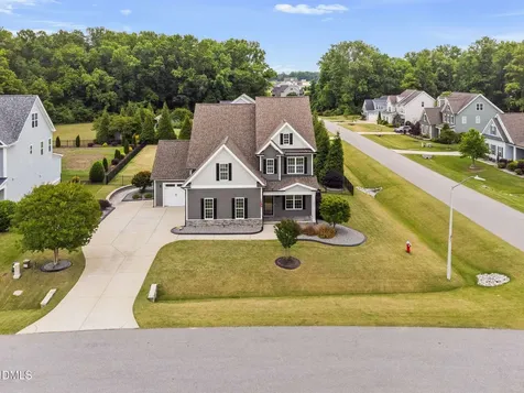 221 Misty Moonlight Willow Springs NC 27592