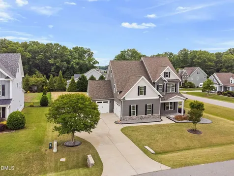 221 Misty Moonlight Willow Springs NC 27592