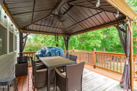 126 Gwendolyn Way Fuquay Varina NC 27526