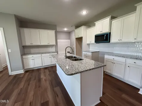 183 Hot Springs Way Benson NC 27504