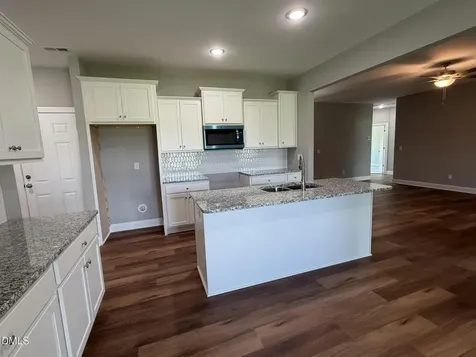 183 Hot Springs Way Benson NC 27504
