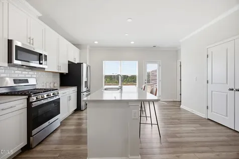 2112 Terrawood Durham NC 27703