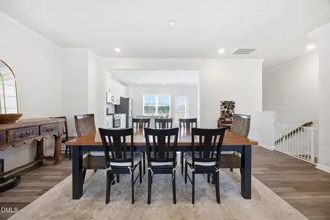 2112 Terrawood Durham NC 27703