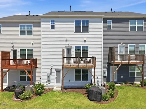 2112 Terrawood Durham NC 27703