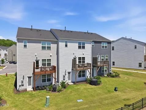 2112 Terrawood Durham NC 27703