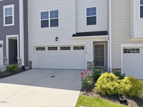 2112 Terrawood Durham NC 27703