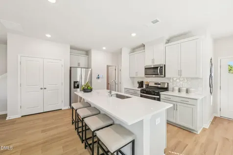 924 Broadleaf Trace Mebane NC 27302