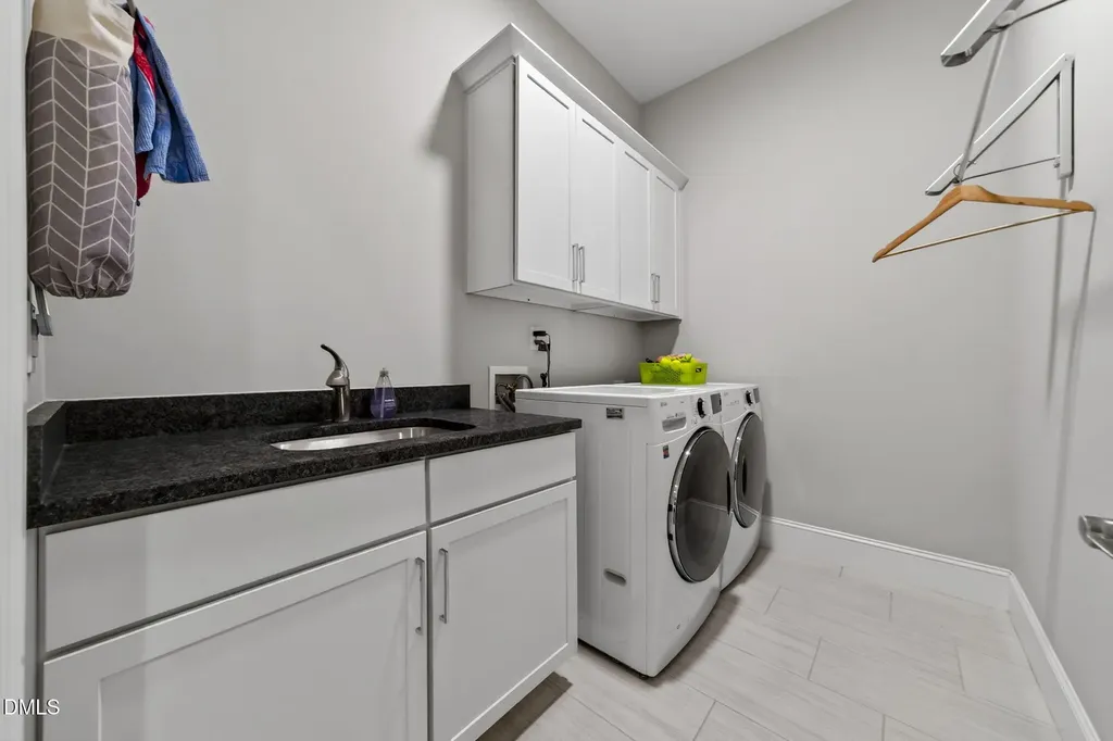 6109 Norwood Place Raleigh NC 27613