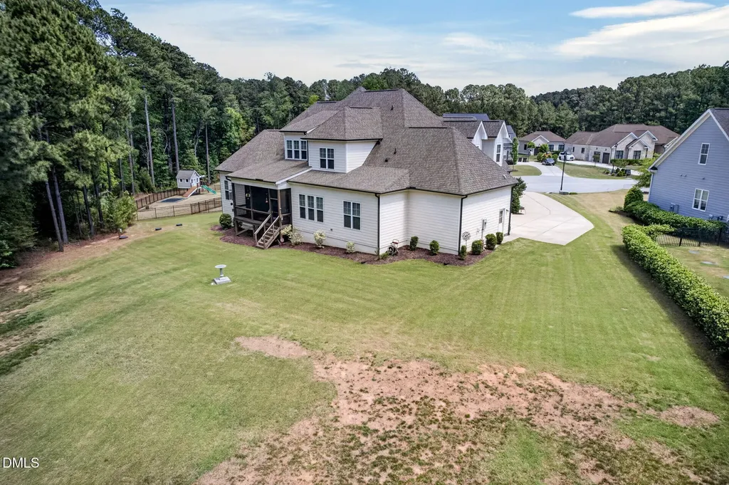 6109 Norwood Place Raleigh NC 27613