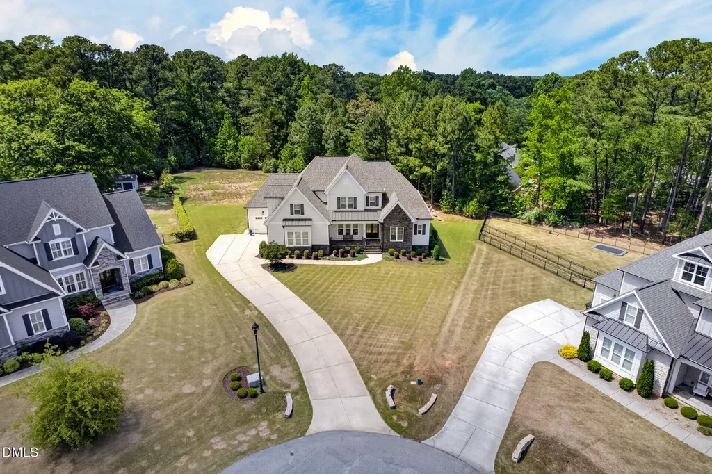 6109 Norwood Place Raleigh NC 27613