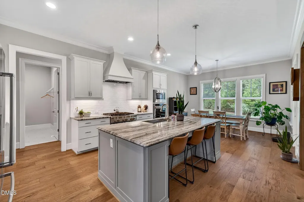 6109 Norwood Place Raleigh NC 27613