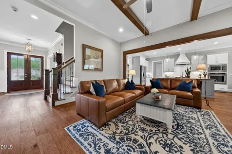 6109 Norwood Place Raleigh NC 27613