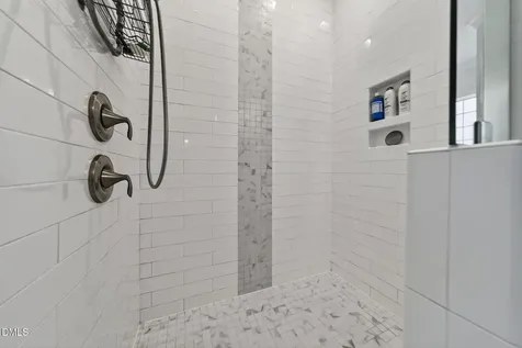 6109 Norwood Place Raleigh NC 27613