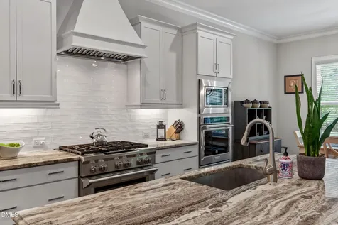 6109 Norwood Place Raleigh NC 27613