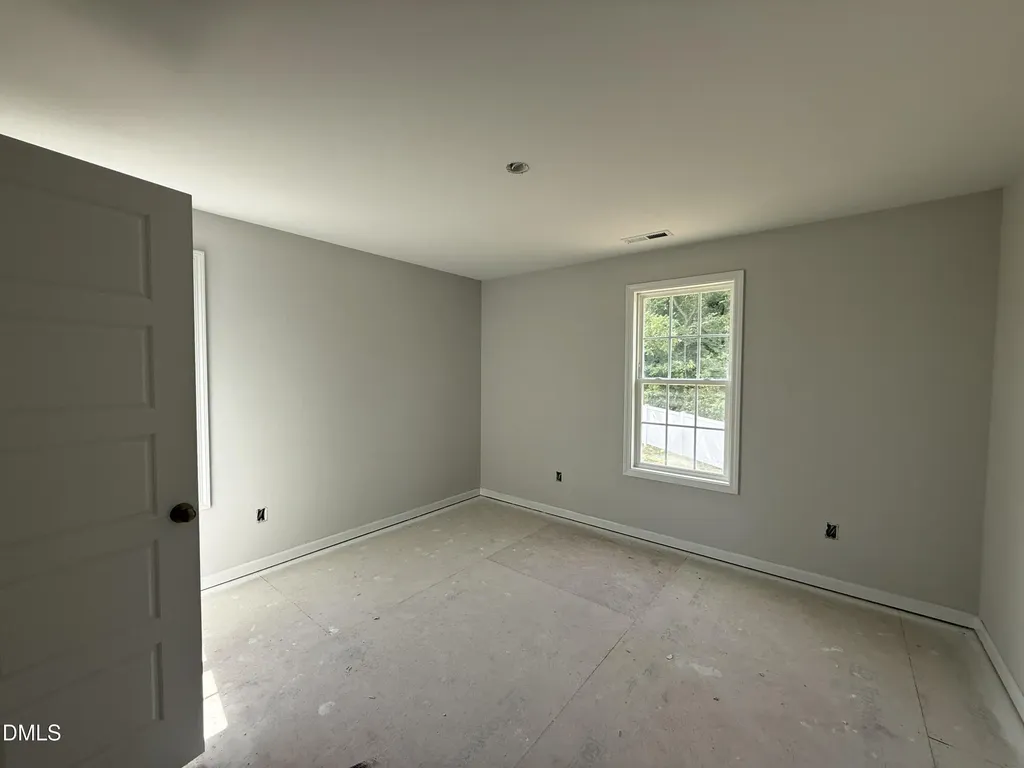 75 Crossvine Street Selma NC 27576