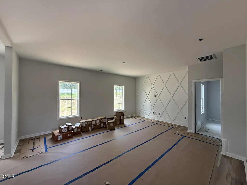 75 Crossvine Street Selma NC 27576