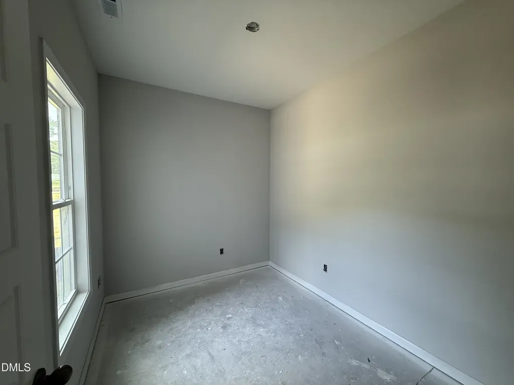 75 Crossvine Street Selma NC 27576