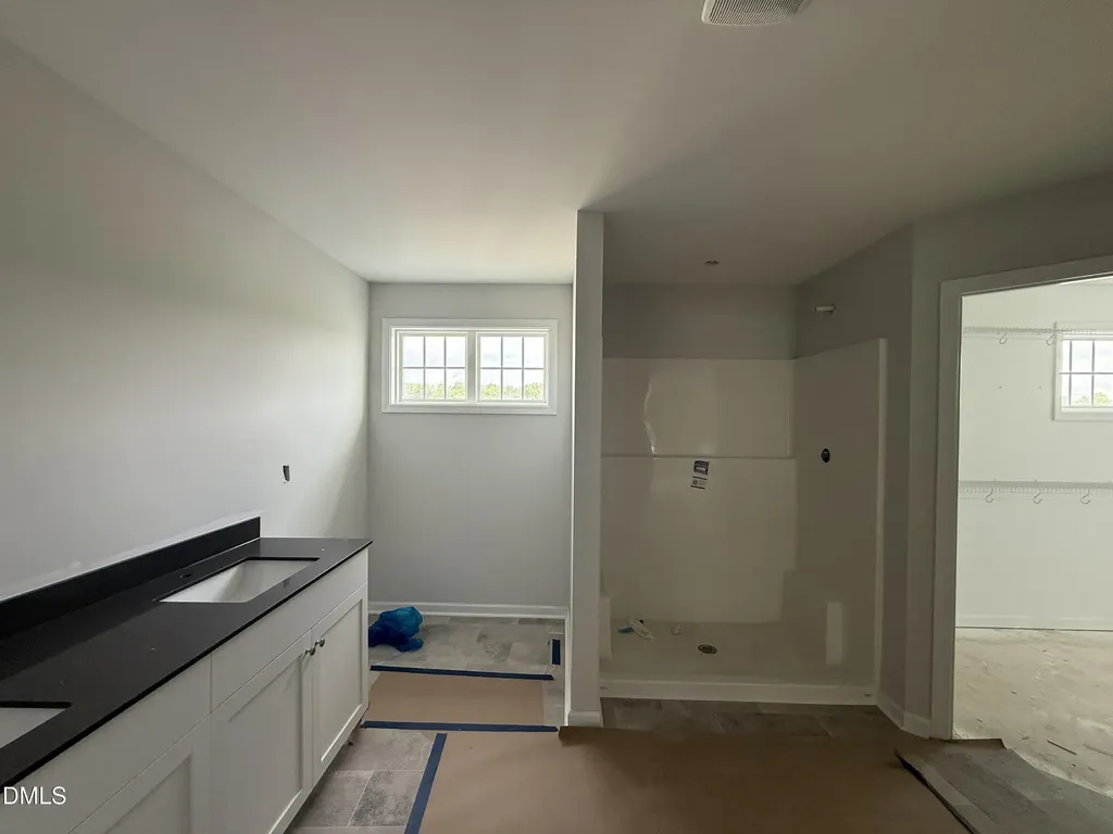 75 Crossvine Street Selma NC 27576