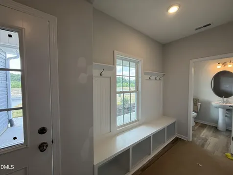 75 Crossvine Street Selma NC 27576