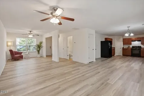 409 Ardross Street Fuquay Varina NC 27526