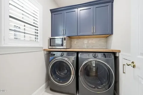 807 Carpenter Town Lane Cary NC 27519