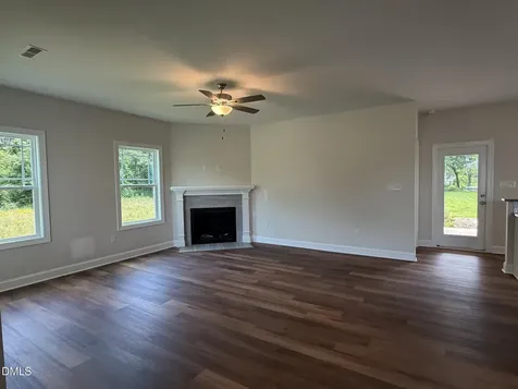 198 Hot Springs Way Benson NC 27504